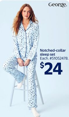 Notched-collar sleep set