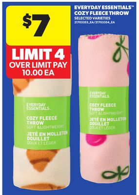 EVERYDAY ESSENTIALS™ COZY FLEECE THROW