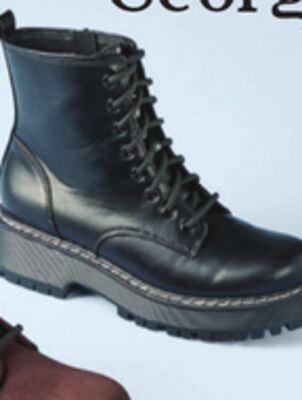 Women's fashion boots
