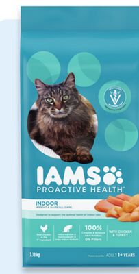 IAMS Proactive Health dry cat food